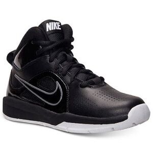 Nike Black and White Sneakers with Leather Upper and Padded Collar